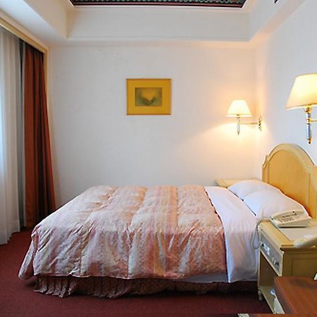 Hotel Flowers ไทเป ภายนอก รูปภาพ